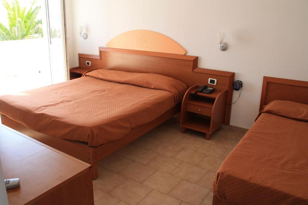 Hotel Villaggio Club Altalia Brancaleone Rum bild