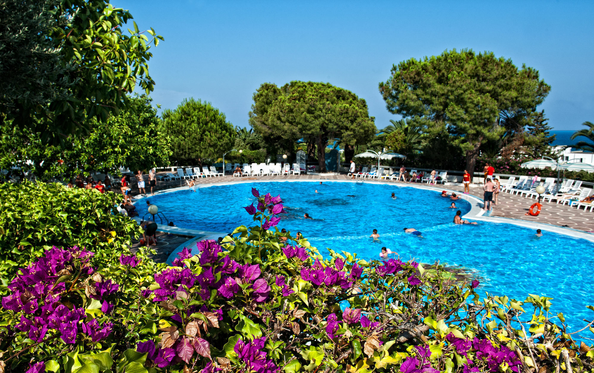 Hotel Villaggio Club Altalia Brancaleone Exteriör bild