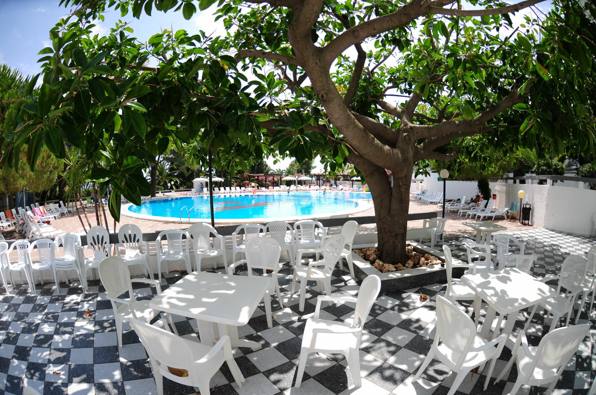Hotel Villaggio Club Altalia Brancaleone Exteriör bild